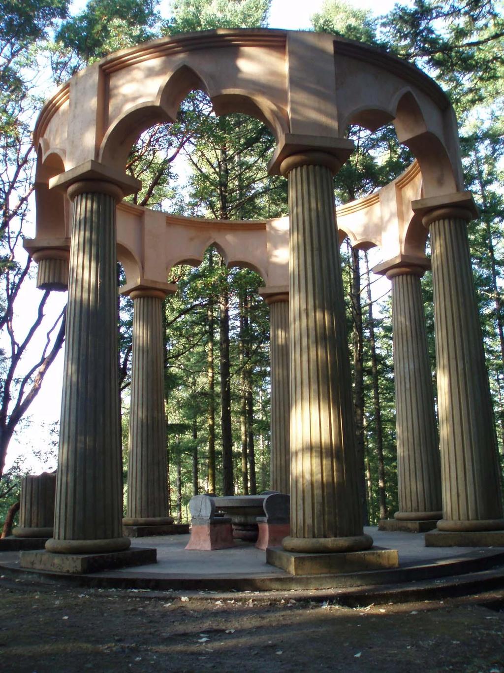 John McMillin's Mausoleum is a surprising and peaceful feature that can be reached by a pretty trail from Roche Harbor. © Amanda Spottiswoode