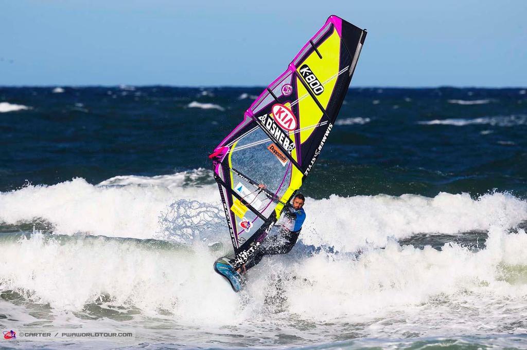 Proffitt goes through - 2014 PWA Cold Hawaii World Cup photo copyright  Carter/pwaworldtour.com http://www.pwaworldtour.com/ taken at  and featuring the  class