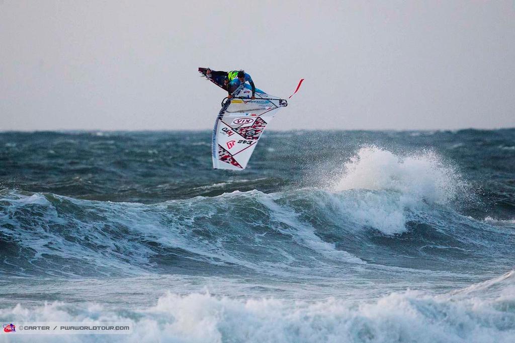 Tweaked push loop from Fernandez - 2014 PWA Cold Hawaii World Cup photo copyright  Carter/pwaworldtour.com http://www.pwaworldtour.com/ taken at  and featuring the  class