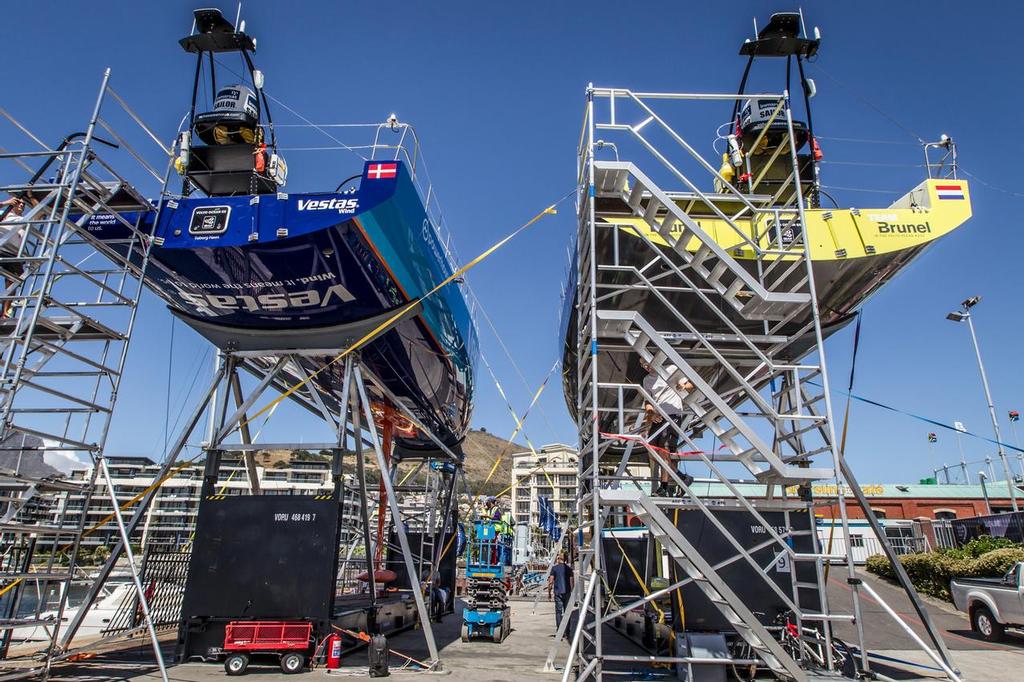 A busy Boatyard during the Cape Town stopover, with less than a week to work on the seven boats out of the water. ©  Ainhoa Sanchez/Volvo Ocean Race