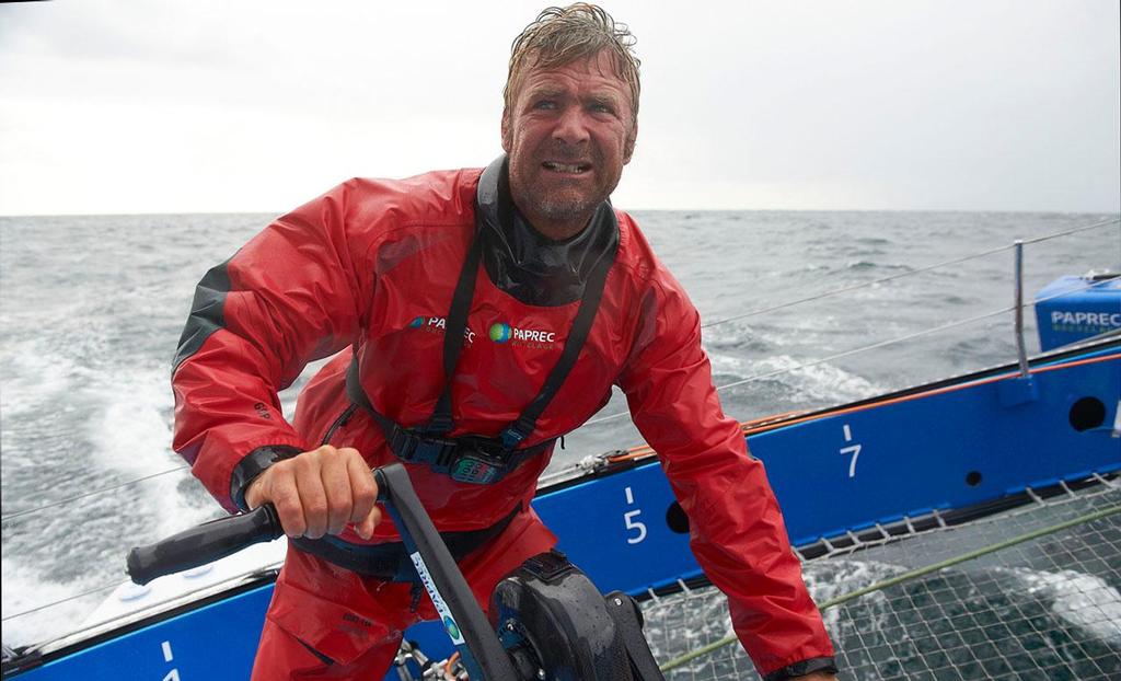 Multi70 PAPREC, skipper Yann Eliès, entrainement en solo au large de Lorient, derniers préparatifs avant le départ pour La Route Du Rhum Destination Guadeloupe 2014. 10ème édition. ©  Y. Zedda / PAPREC RECYCLAGE