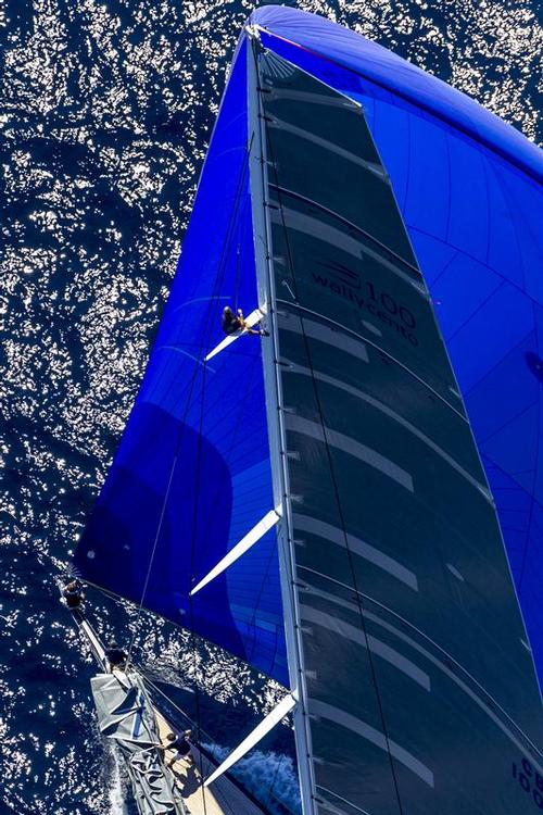 Magic Carpet 3, Sir Lindsay Owen-Jones's Wally Cento - Maxi Yacht Rolex Cup 2014 ©  Rolex / Carlo Borlenghi http://www.carloborlenghi.net