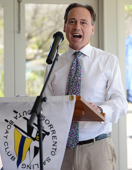 The Hon Greg Hunt MP, Minister for the Environment delivers his opening address.  © Matt Mackay