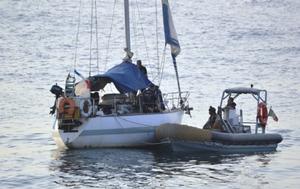 Stricken yacht - EU Naval Force Flagship ITS Doria and Frigate ESPA Navarra assist Yacht in distress in Gulf of Aden photo copyright EUNAVFOR 2014 taken at  and featuring the  class