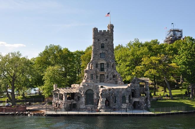 You can tie up and tour fabulous Boldt Castle and the Boldt Castle Yacht House. This was the “Children’s Play House” in the late 1800s! © Canadian Yachting Magazine http://www.cymagazine.ca