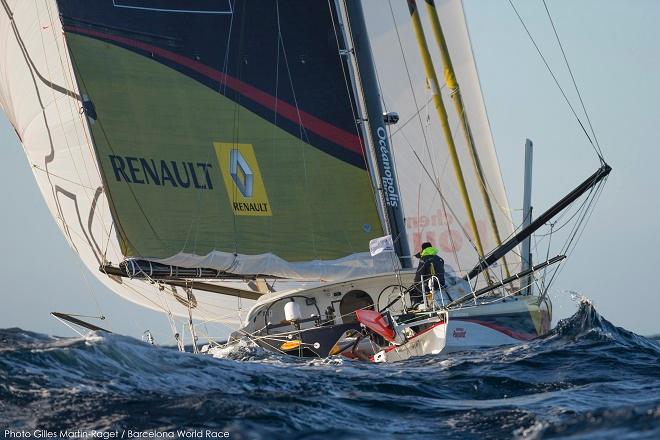 01/01/2015, Barcelona (ESP), Barcelona World Race 2014-15, First Day at Sea, Cheminées Poujoulat (Bernard Stamm, Jean Le Cam). © Gilles Martin-Raget / Barcelona World Race