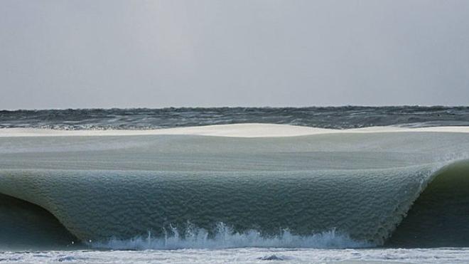 Wave2 - Frozen lakes on Nantucket © Jonathan Nimerfroh