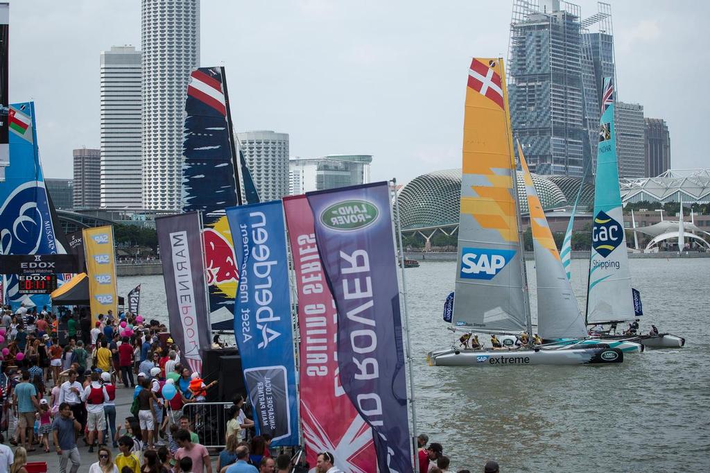 The Extreme Sailing Series 2015, Act 1, Singapore ESS Crowd and Fleet © Lloyd Images/Extreme Sailing Series
