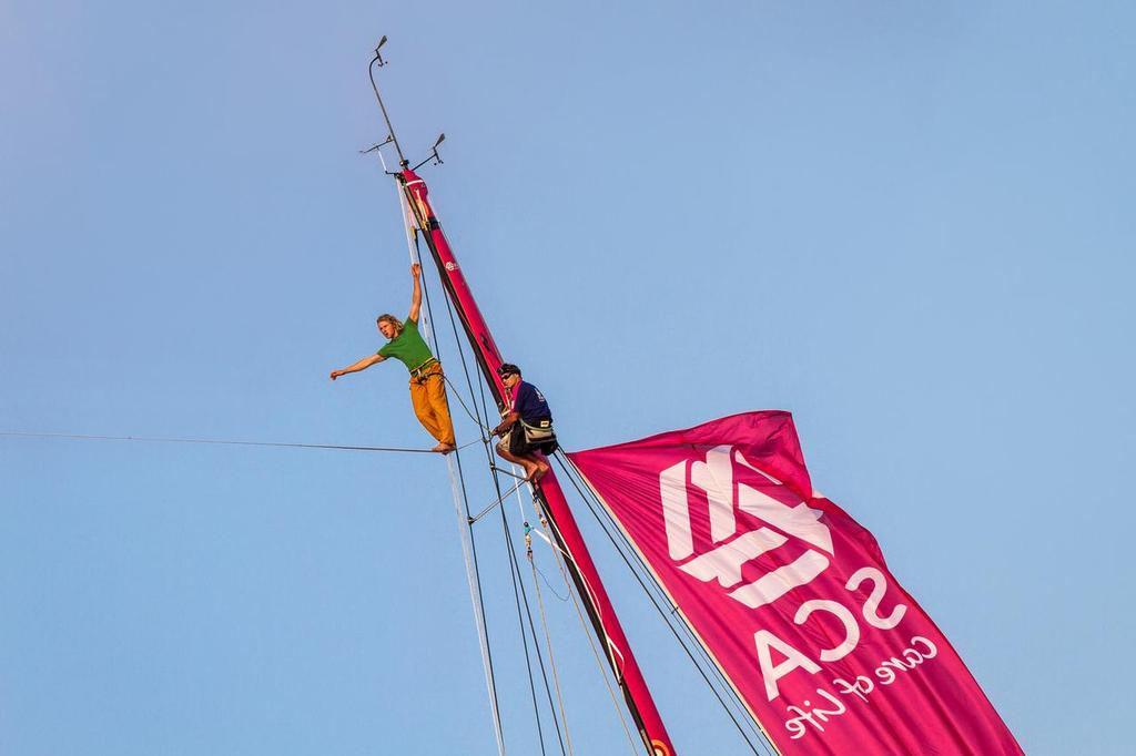 Redbull Walk the Line - Start - Volvo Ocean Race, Abu Dhabi. ©  Ainhoa Sanchez/Volvo Ocean Race