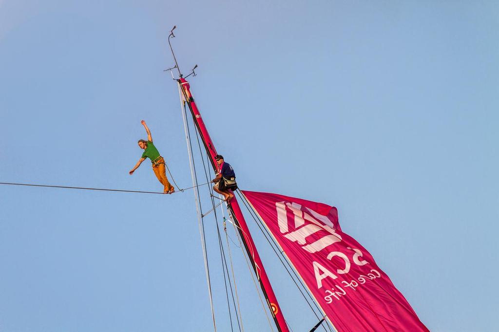 Redbull Walk the Line - First steps - Volvo Ocean Race, Abu Dhabi. ©  Ainhoa Sanchez/Volvo Ocean Race