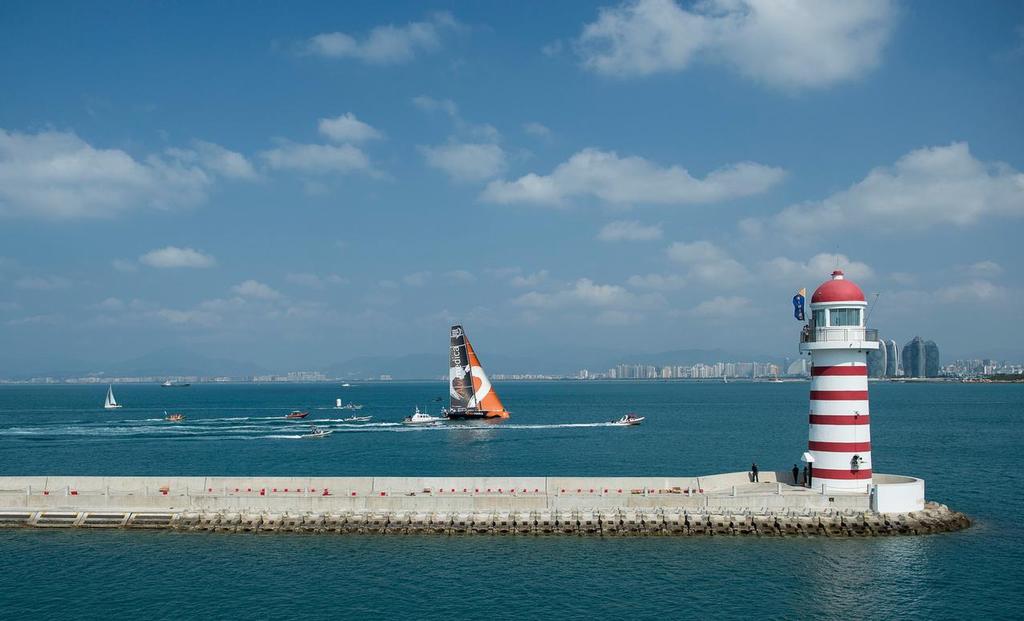 January 27, 2015. Team Alvimedica arrives in Sanya in third position, after 23 days of sailing. © Volvo Ocean Race http://www.volvooceanrace.com