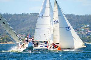 Close racing in the Centennial Lipton Trophy race photo copyright Dane Lojek taken at  and featuring the  class