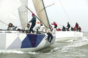 Fidessa Fastwave and Exabyte 4 photo copyright Hamo Thornycroft http://www.yacht-photos.co.uk taken at  and featuring the  class
