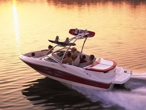 SeaRay 185 Sportsboat © Andrew Short Marine www.andrewshortmarine.com.au