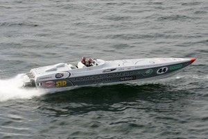 Racing Project, Rosciolli Hotels Roma, Italian. Angelo Tedeschi, Fabio Magnani, Ugo Pellegrino,  Powerboat P1 World Championship.
The UIM Powerboat P1 German Grand Prix of the Sea.Travemunde, Germany
June 29th - July 1st 2007. © photo copyright Powerboat P1 World Championship http://www.powerboatp1.com taken at  and featuring the  class