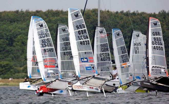 Start of Race 2 on Day 1 © Th.Martinez http://www.thmartinez.com