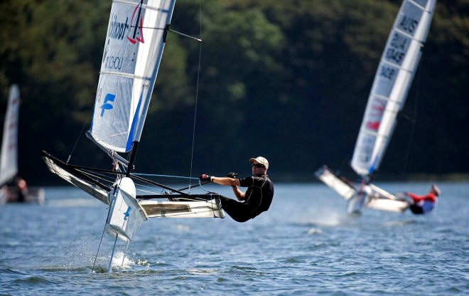 Simon Payne with defending Champion Rohan Veal astern © Th.Martinez http://www.thmartinez.com