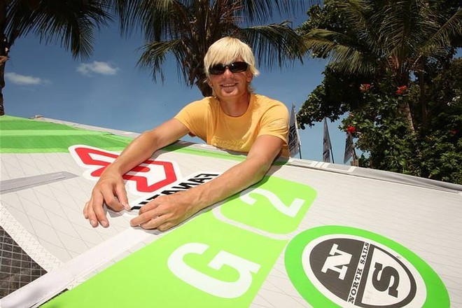 Andre Paskowski gets to grip with the new Skate. Photo: courtesy Reemedia - PWA World Tour ©  John Carter / PWA http://www.pwaworldtour.com