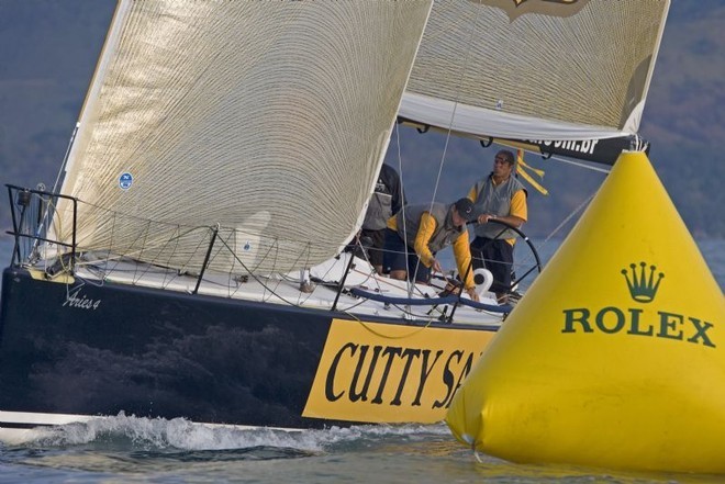 CUTTY SARK helmsman Jorge Zarif Sail Number: BRA-2117 Owner: JORGE ZARIF NETO Design: FARR ONE DESIGN Class: IMS - Rolex Ilhabela Sailing Week 2007  ©  Rolex/Daniel Forster http://www.regattanews.com