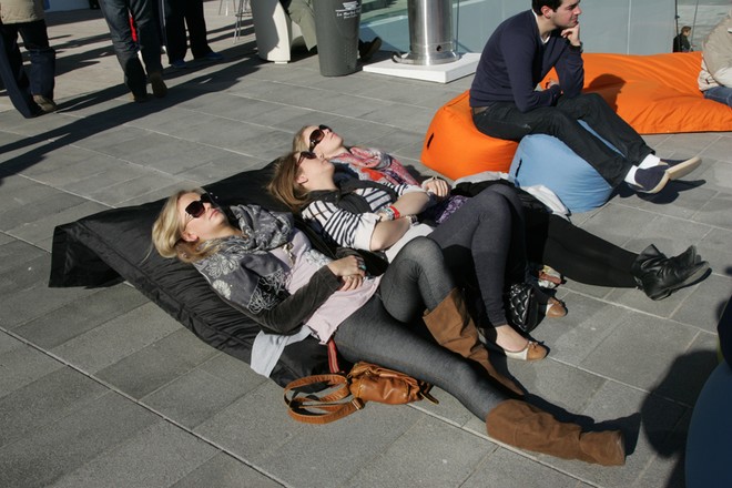 Spanish chicas take the sun  © Richard Hampson http://www.yacht-pics.com