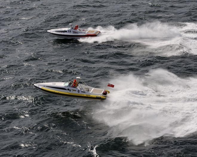 Action - 2008 Round Britain Offshore Powerboat Race © Round Britain Offshore Powerboat Race 2008 http://www.roundbritainrace.co.uk