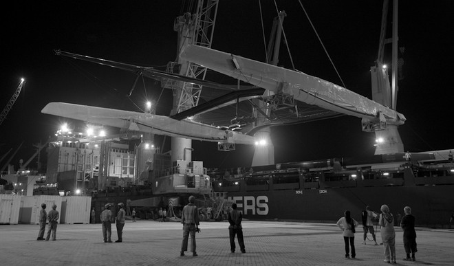 Ras Al Khaimah EUA ALINGHI 5 arriving to Ras Al Khaimah<br />
 © Carlo Borlenghi/ Alinghi http://www.alinghi.com