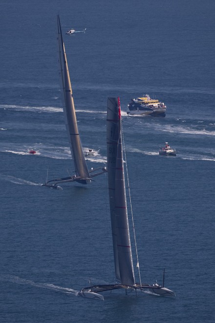 Valencia, 2/12/10<br />
Alinghi5 33rd America’s Cup<br />
Day 5 race 1 Alinghi 5, USA 17  © Carlo Borlenghi/ Alinghi http://www.alinghi.com