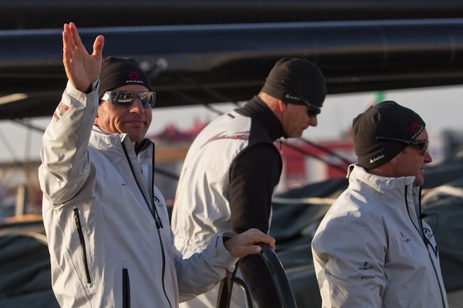 Alinghi5 day 7 race 2 off dock<br />
<br />
Enesto Bertarelli © Guido Trombetta/Team Alinghi