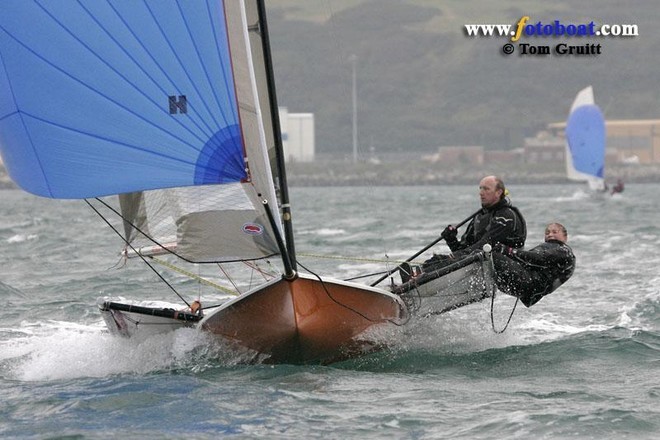 B14 TT at Weymouth 2007 © Fotoboat.com http://www.fotoboat.com