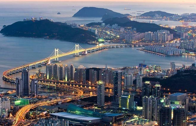 Busan, Korea’s second largest port city © SW