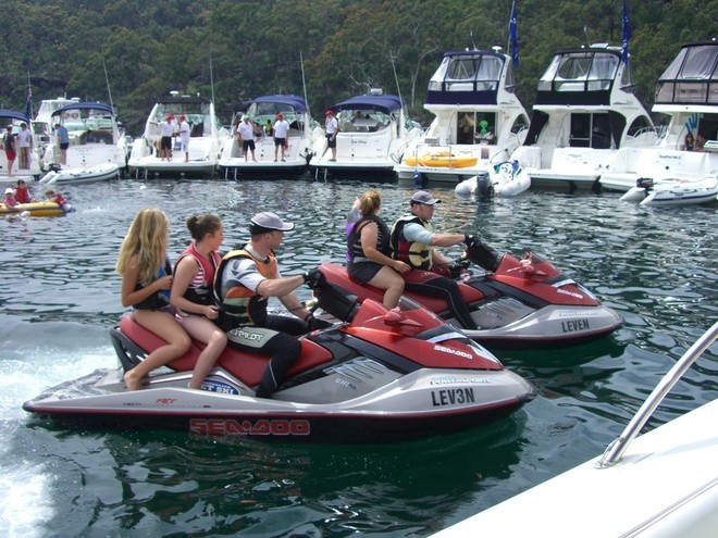 Sea-Doo Rides  - Andrew Short Marine’s 2007 Sea Ray Rendezvous © Emma Lay