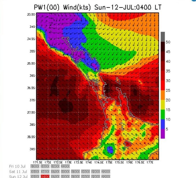 PredictWind - wind strength and direction as at 0400hrs on Sunday 12 July © PredictWind.com www.predictwind.com