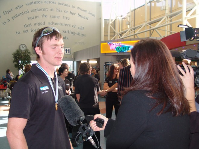 Josiah Lester gives his umpteenth TV intreview &copy; Rowing-World