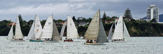 Fleet at the start of the 2009 Lipton Cup © Richard Gladwell www.photosport.co.nz