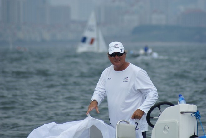 Rod Davis on the coaching job with the New Zealand Olympic Team in Qingdao, 2008 © Richard Gladwell www.photosport.co.nz