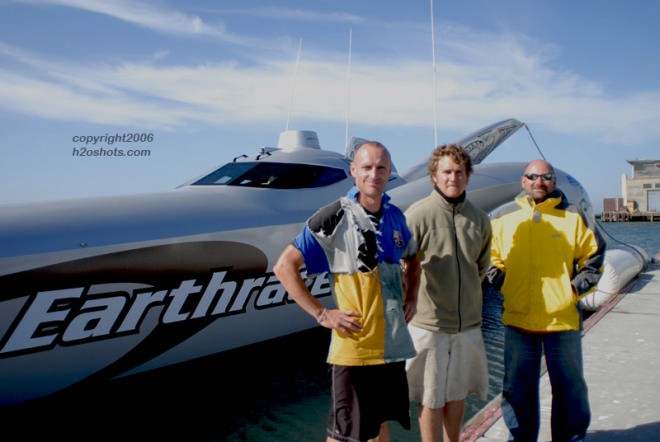 Earthrace crew pose in San Francisco © Erik Simonson/ h2oshots.com