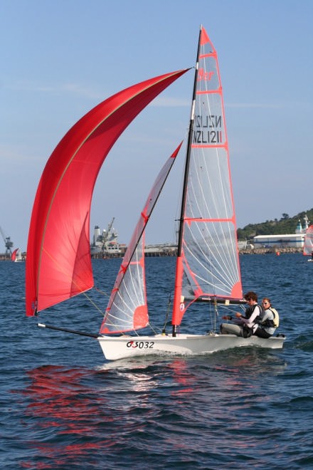 The smaller rig of the 29er and single trapeze of the 29er © Event Media