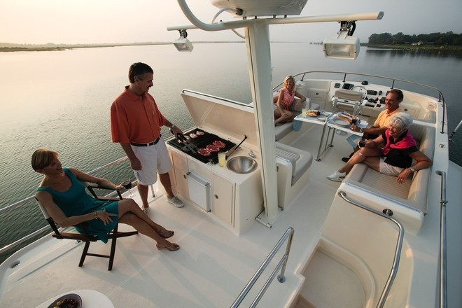 Mainship 40 Trawler- summer kitchen © Mainship http://www.mainship.com.au
