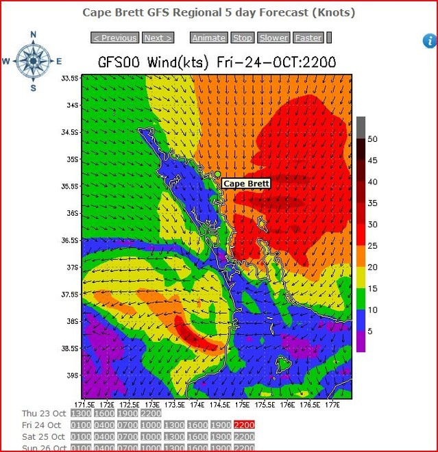 Coastal Northland at 2200hrs on Friday night produced from the GFS feed showing 20-25kt northerly winds off Cape Brett © PredictWind.com www.predictwind.com