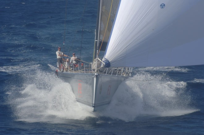 Alfa Romeo at speed Sydney Hobart 2005  © Ian Mainsbridge www.all2easy.com