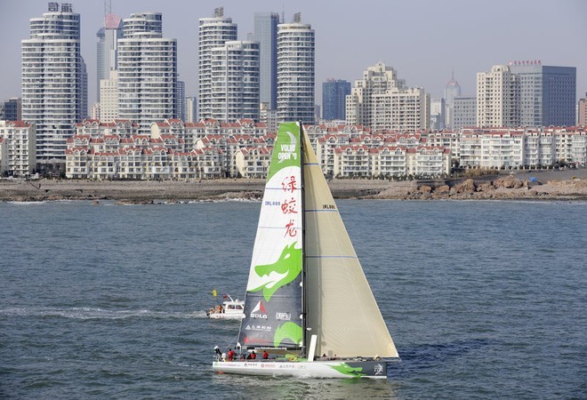 Green Dragon (Ian Walker/GBR)<br />
 © Rick Tomlinson/Volvo Ocean Race http://www.volvooceanrace.com