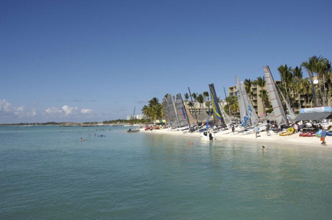 Aruba Heineken Regatta 2006 © Steve Arkley http://www.sailshots.co.uk