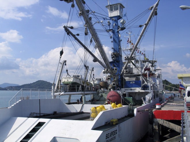 Ship transportation for deployment of DART © NOAA . http://www.noaanews.noaa.gov/
