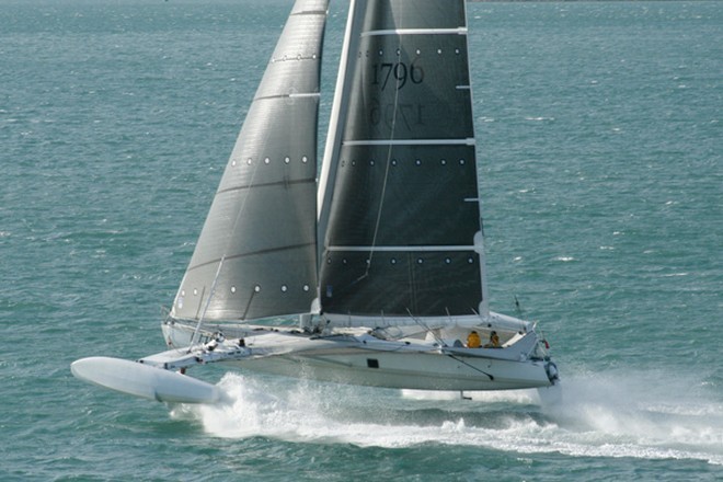 l’Hydroptère © Hydroptere.com http://www.Hydroptere.com