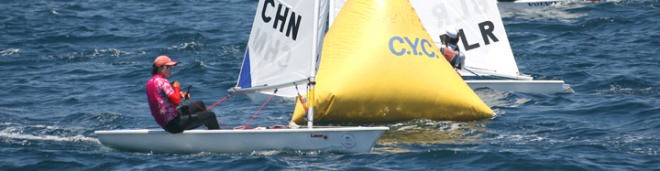 Xu Lija rounds the mark just ahead of Tatiana Drozdovskaya (BLR) © Rich Roberts http://www.UnderTheSunPhotos.com