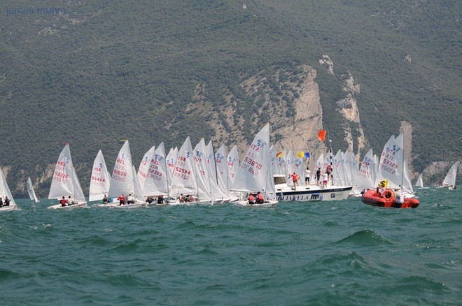 Start line - 2009 420 Worlds - Lake Garda Italy © James Munro www.420sailing.org.nz