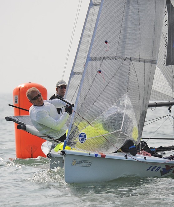 B14s at Thorpe Bay © Tania Samus http://www.photoskiff.com