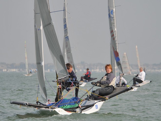 B14s at Thorpe Bay © Tania Samus http://www.photoskiff.com