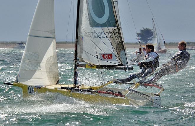 HOLT Tide Ride 2007 at HISC © Tania & Sergei Samus http://www.photoskiff.com