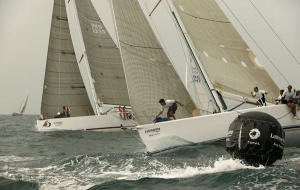 Ffree Fire 52 and Hi Fi at the top mark - CCR 2006 photo copyright Guy Nowell http://www.guynowell.com taken at  and featuring the  class